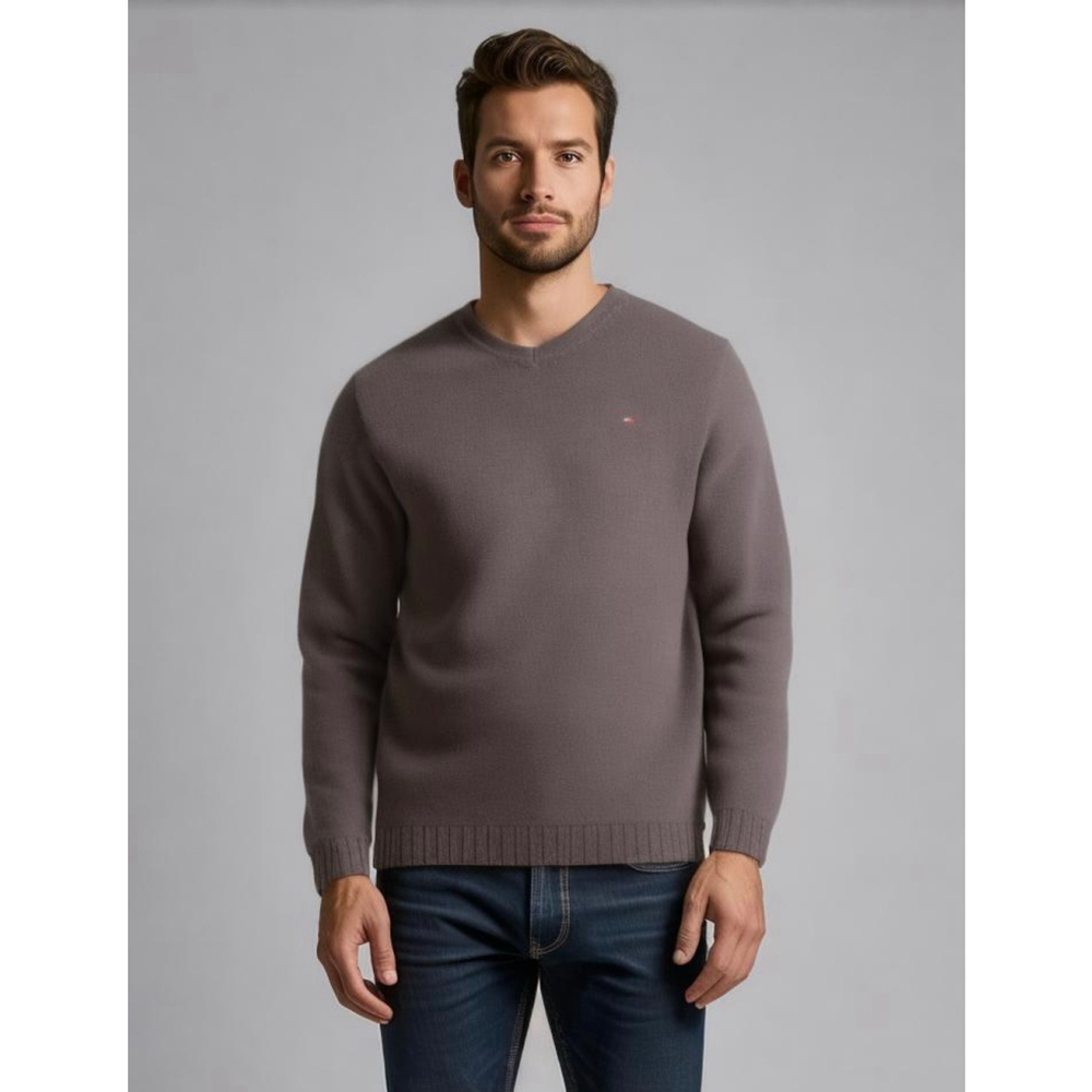 Tommy Hilfiger Men's Brown V-Neck Sweater XL Embroidered Logo Ribbed Cuffs & Hem
